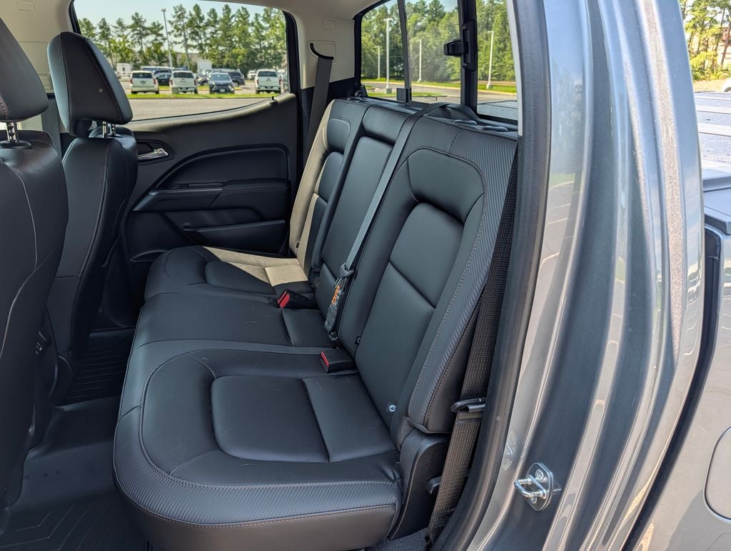 2022 GMC Canyon AT4 w/Leather