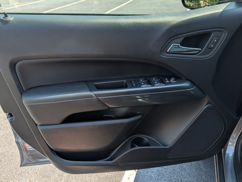 2022 GMC Canyon AT4 w/Leather