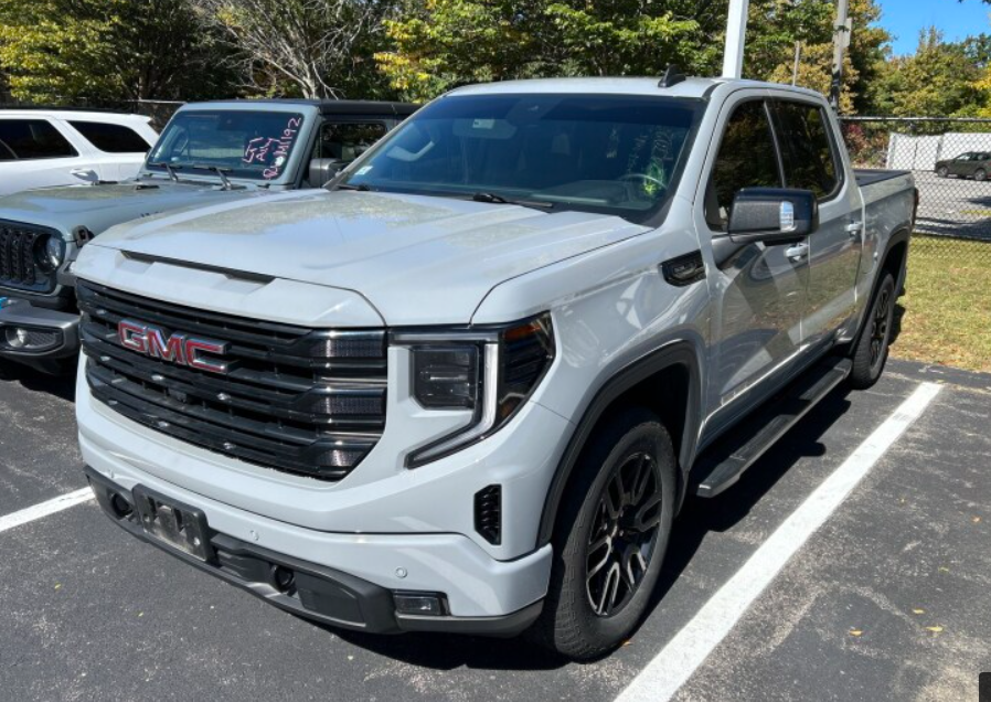 2024 GMC Sierra 1500 Elevation