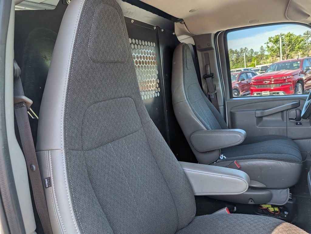 2024 GMC Savana 2500 Work Van