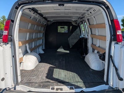 2024 GMC Savana 2500 Work Van
