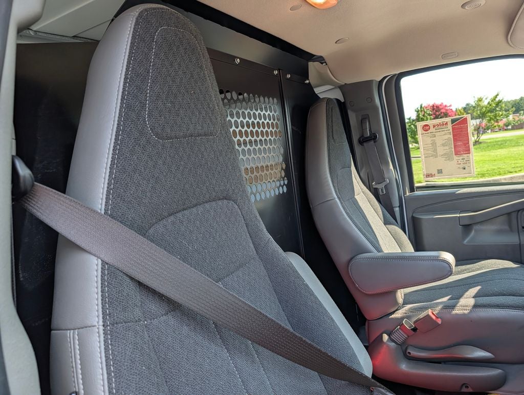 2024 GMC Savana 2500 Work Van