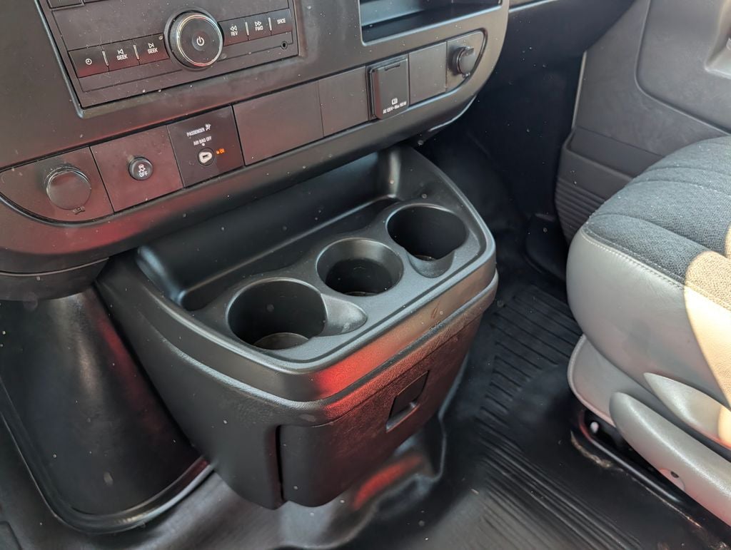 2024 GMC Savana 2500 Work Van