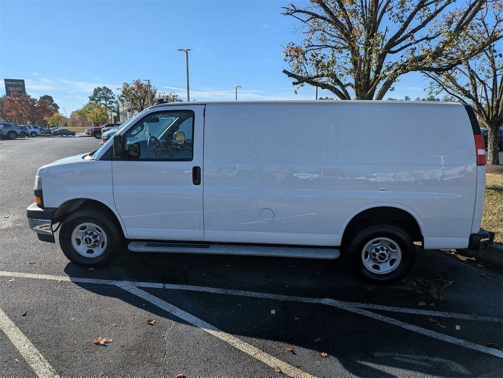2024 GMC Savana Cargo Van Base