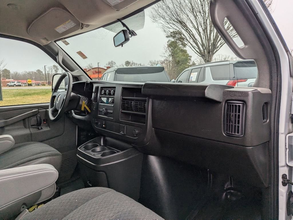 2024 GMC Savana Cargo Van Work Van