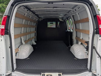 2024 GMC Savana 2500 Work Van