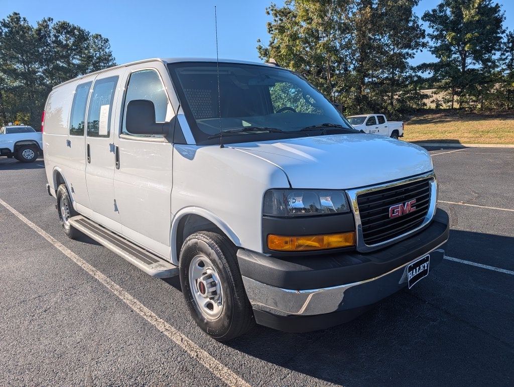 2025 GMC Savana 2500 Work Van
