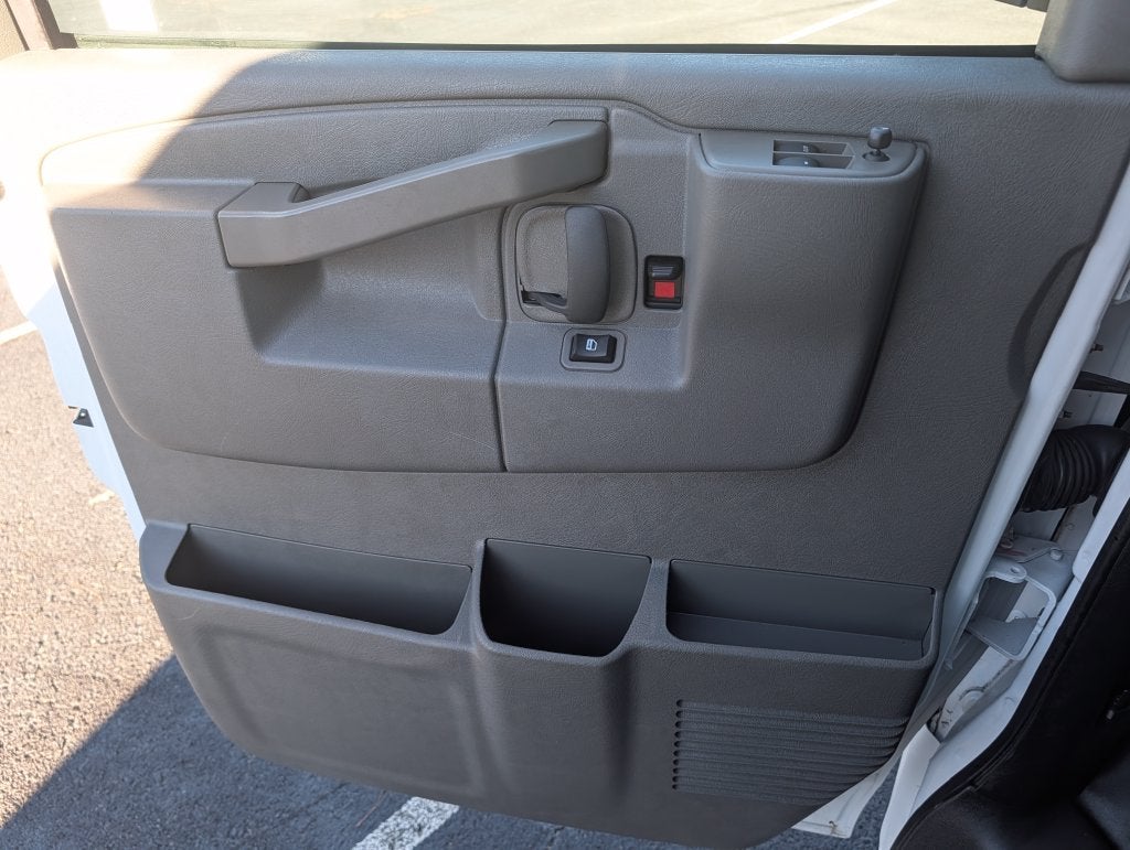 2025 GMC Savana 2500 Work Van