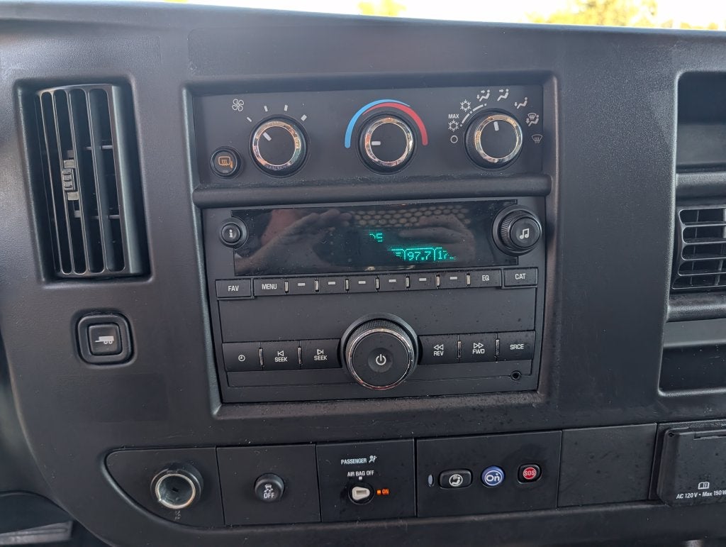 2025 GMC Savana 2500 Work Van