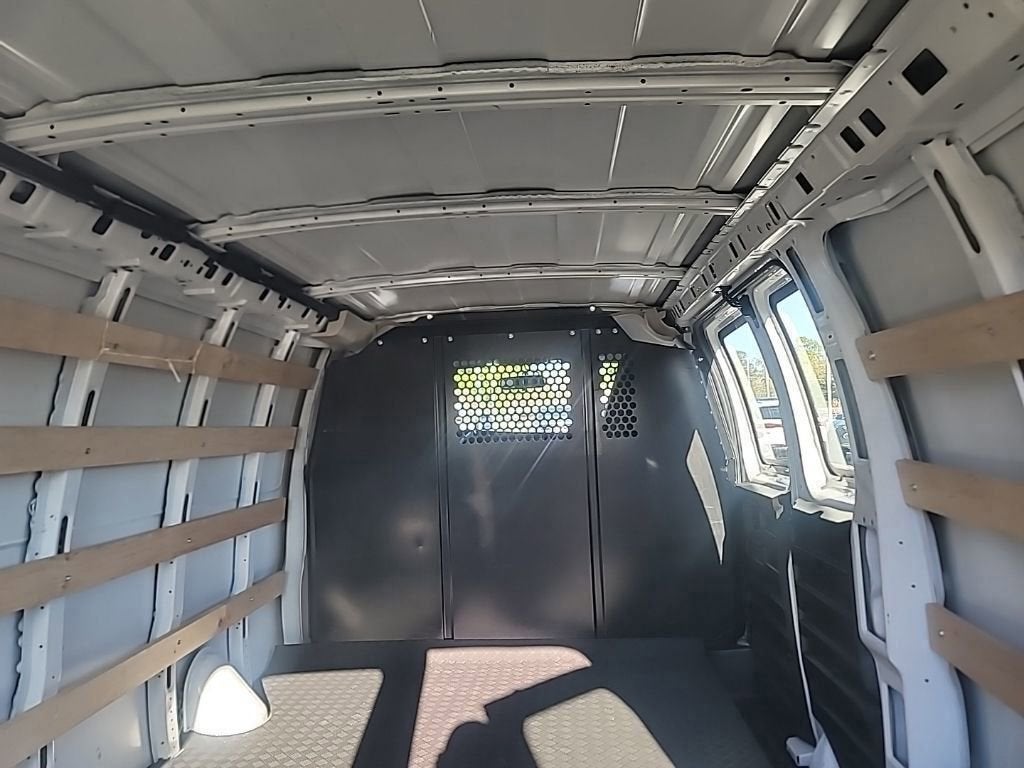 2024 GMC Savana Cargo Van Work Van