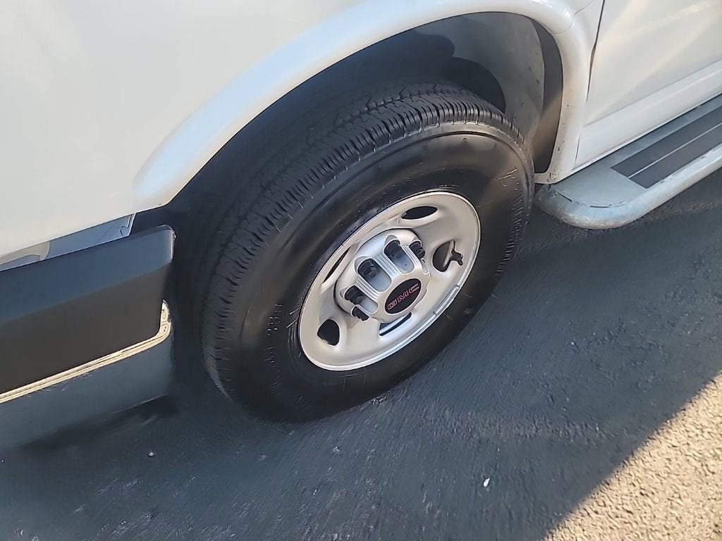 2024 GMC Savana Cargo Van Work Van