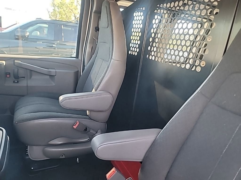 2024 GMC Savana Cargo Van Work Van