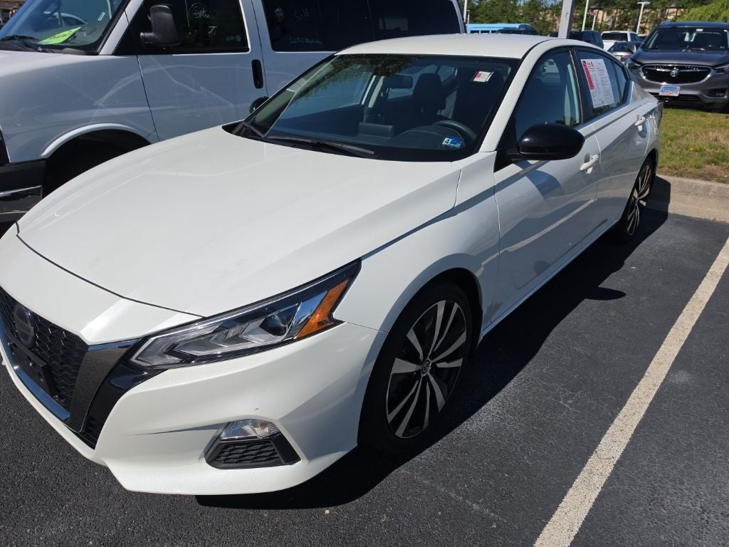 2022 Nissan Altima 2.5 SR