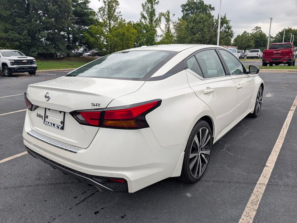 2022 Nissan Altima 2.5 SR