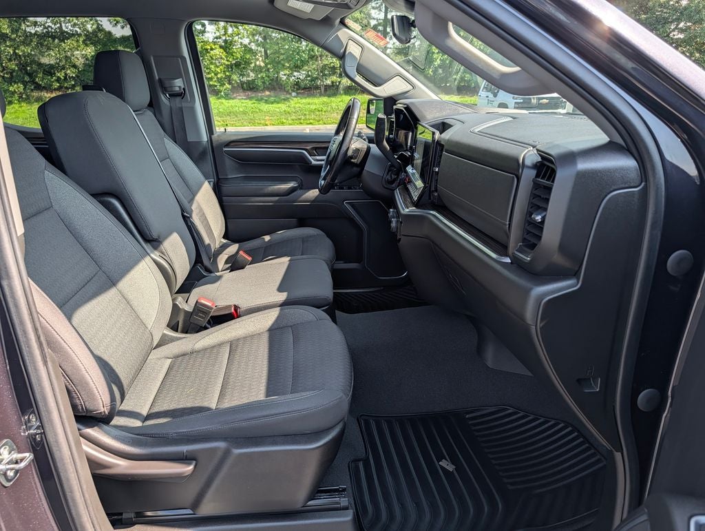 2022 Chevrolet Silverado 1500 LT LT1