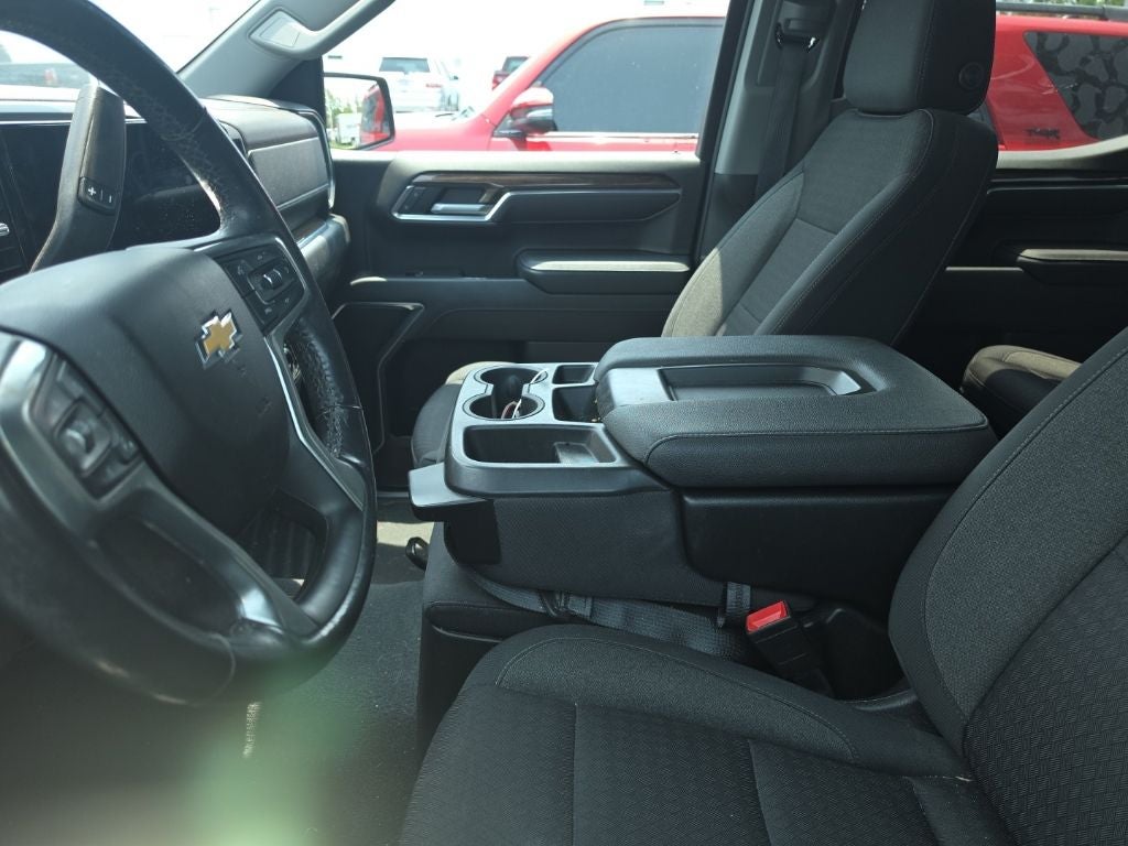 2022 Chevrolet Silverado 1500 LT LT1