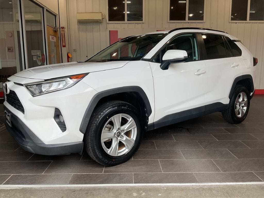 2021 Toyota RAV4 XLE