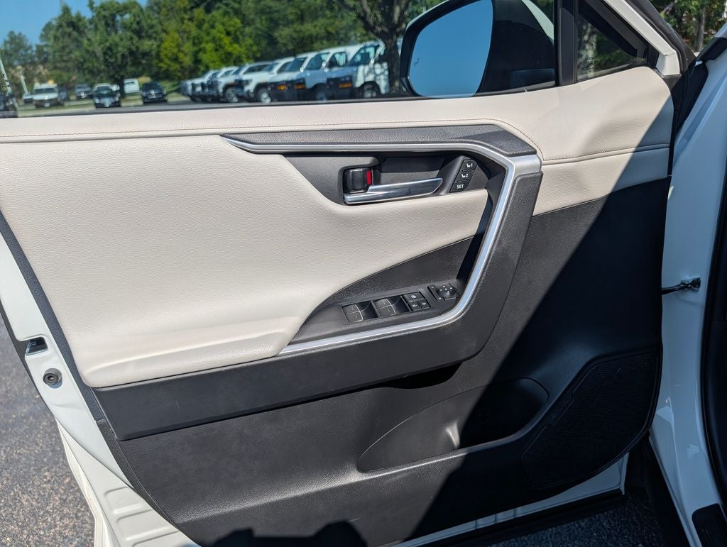 2022 Toyota RAV4 Limited