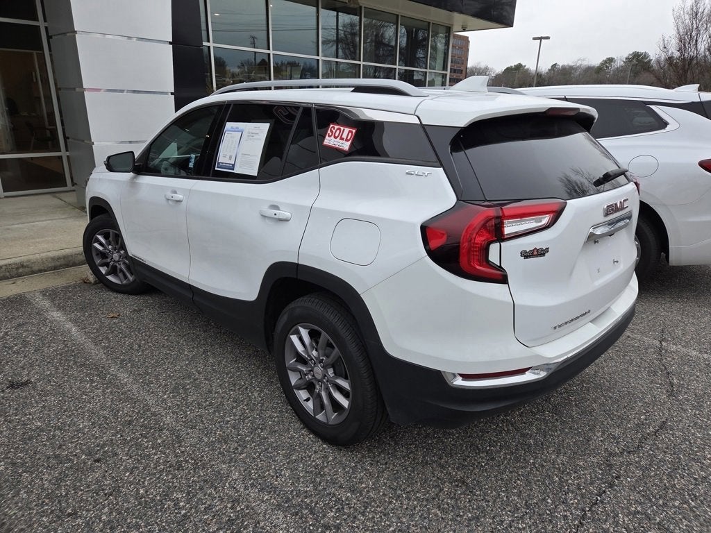2024 GMC Terrain SLT