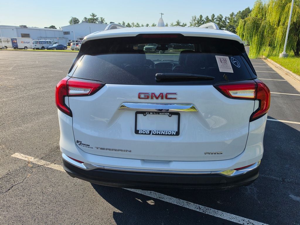 2023 GMC Terrain SLT