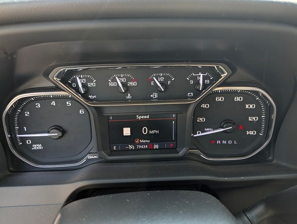 2022 GMC Sierra 1500 Limited AT4