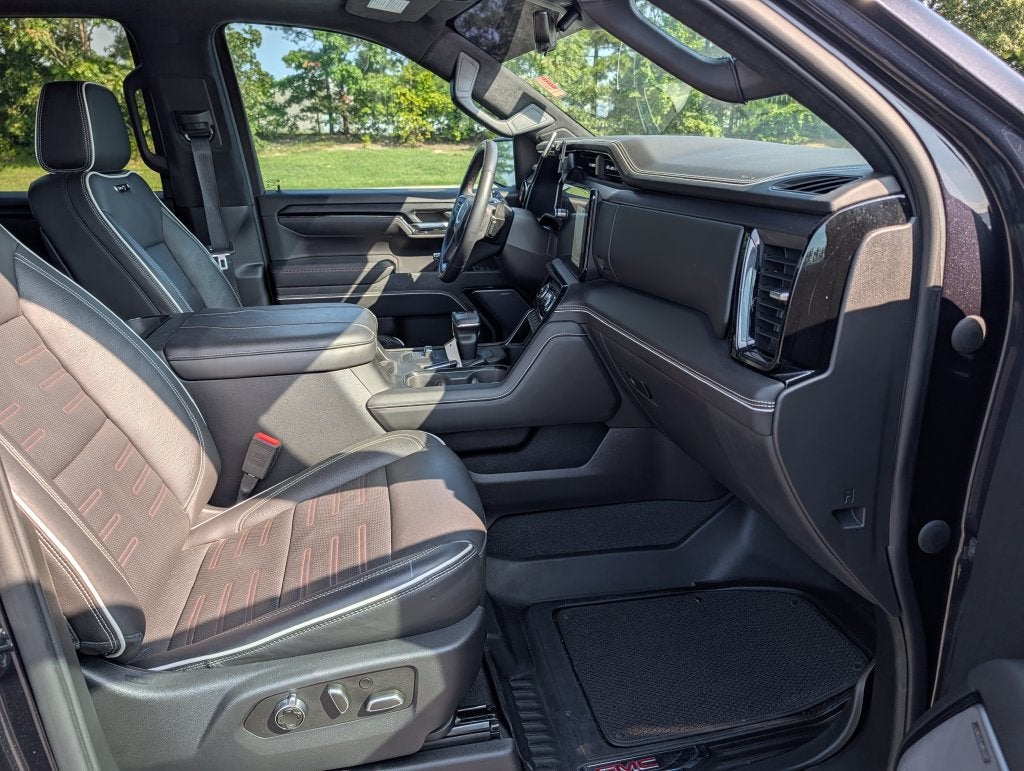 2023 GMC Sierra 1500 AT4X
