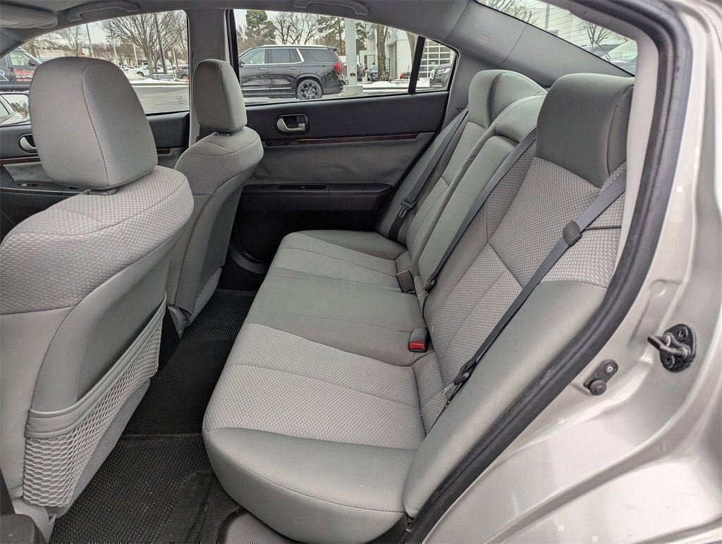 2010 Mitsubishi Galant ES