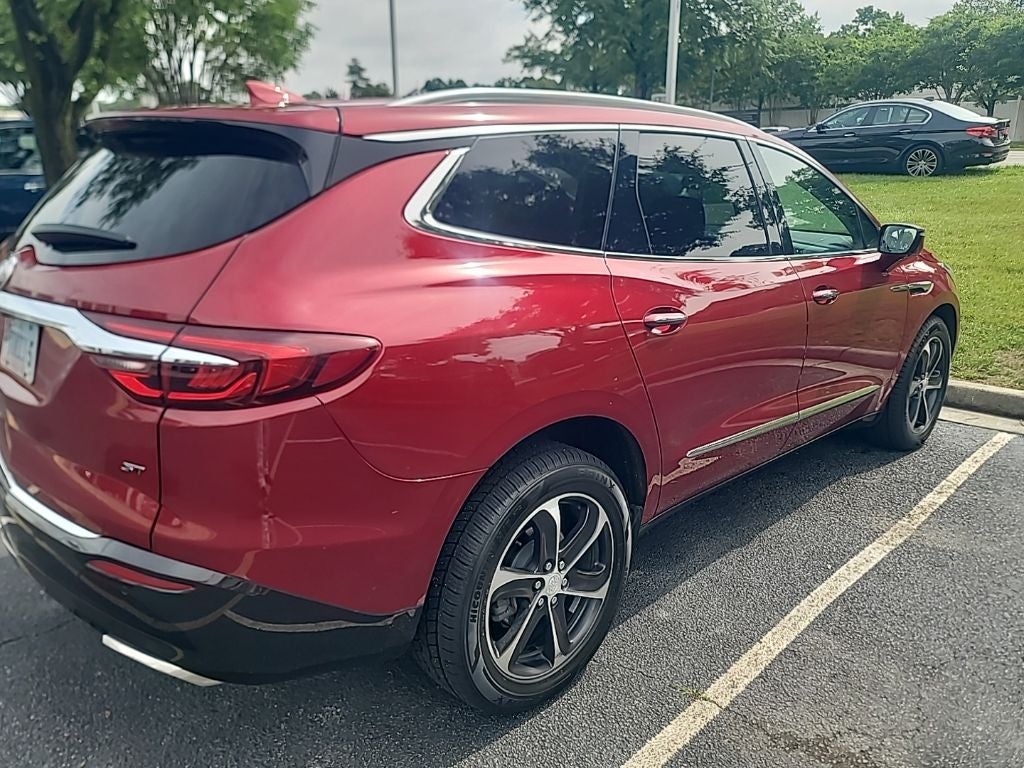 2021 Buick Enclave Essence