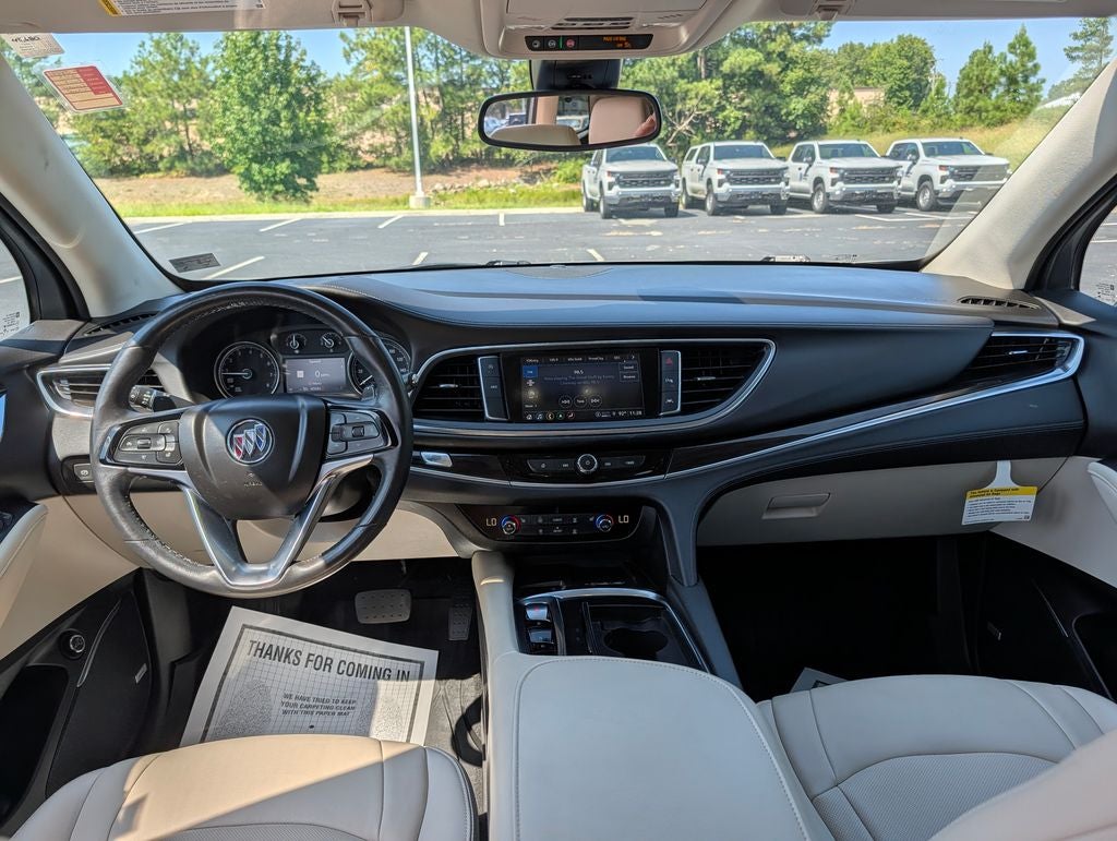 2023 Buick Enclave Essence