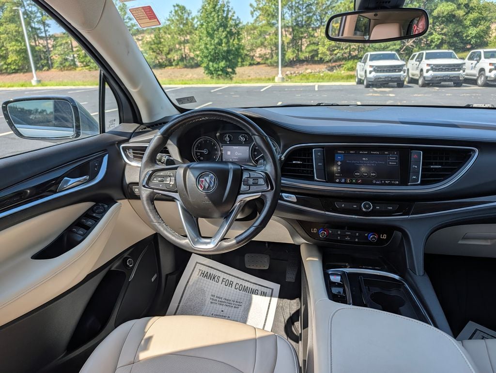 2023 Buick Enclave Essence