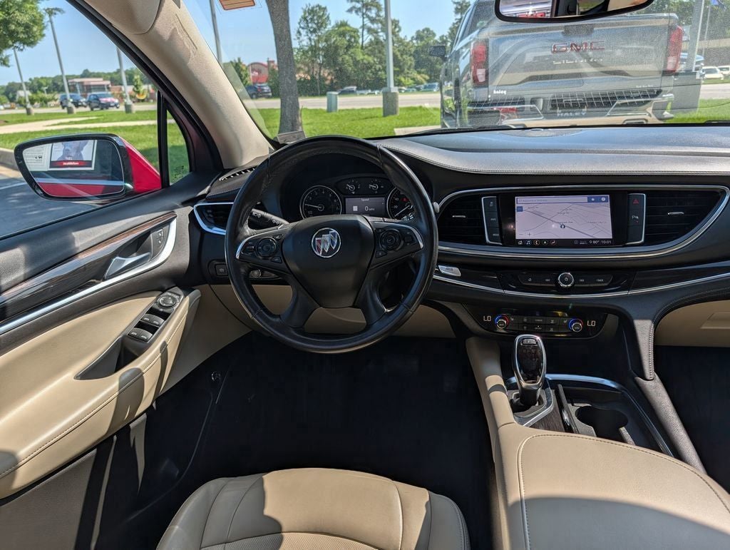 2021 Buick Enclave Essence