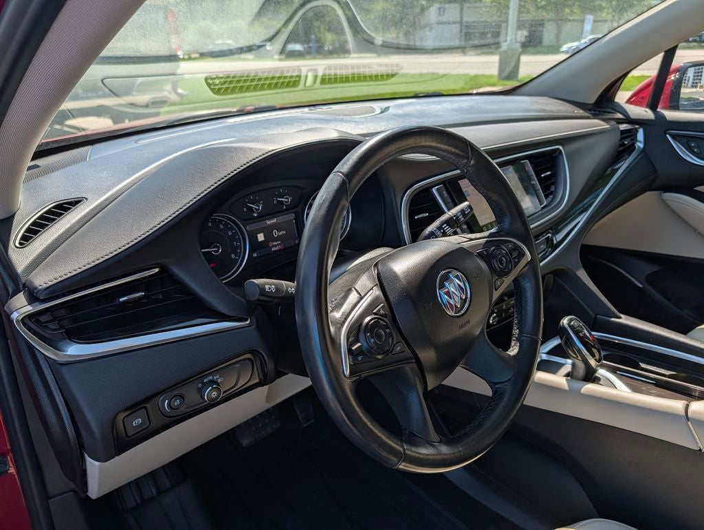 2021 Buick Enclave Essence