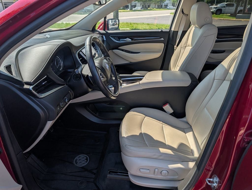 2021 Buick Enclave Essence