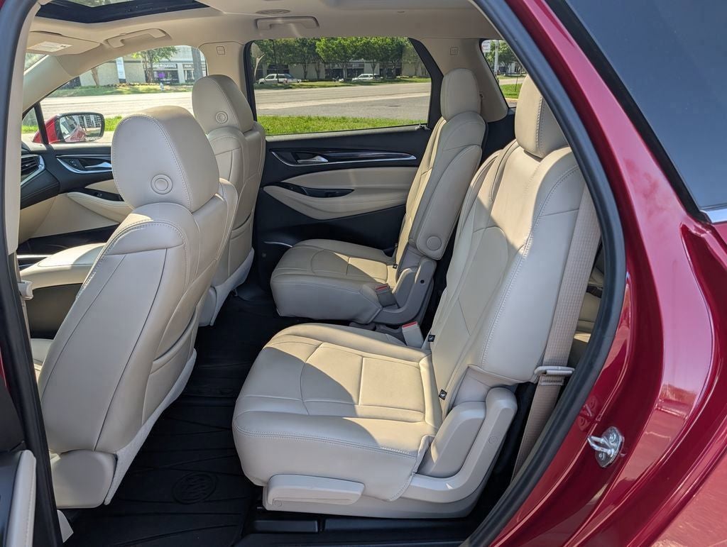 2021 Buick Enclave Essence