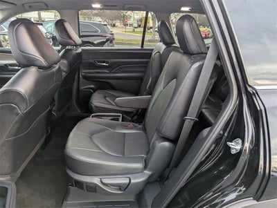 2025 Toyota Grand Highlander XLE