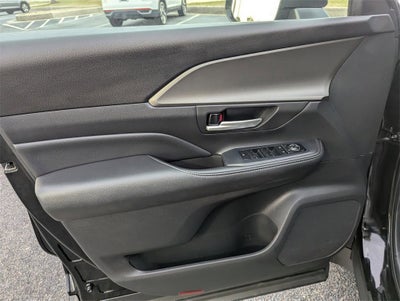 2025 Toyota Grand Highlander XLE