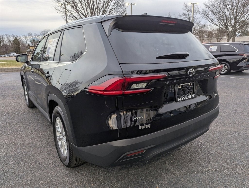 2025 Toyota Grand Highlander XLE