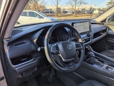 2025 Toyota Grand Highlander XLE