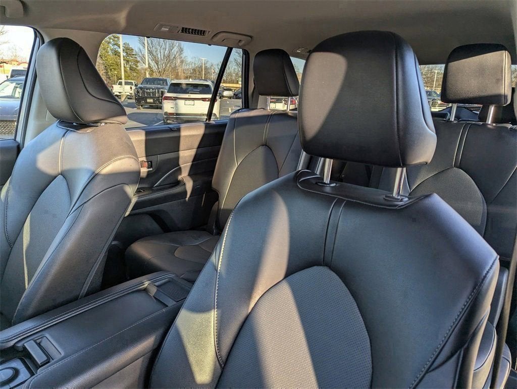 2025 Toyota Grand Highlander XLE