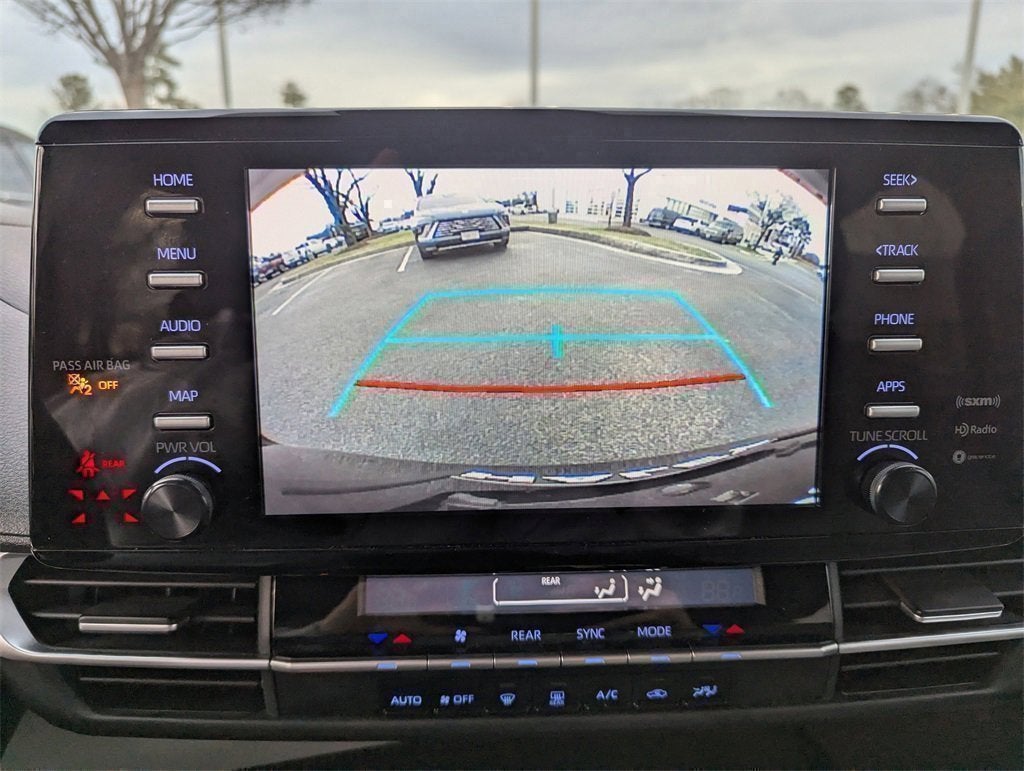 2024 Toyota Sienna LE