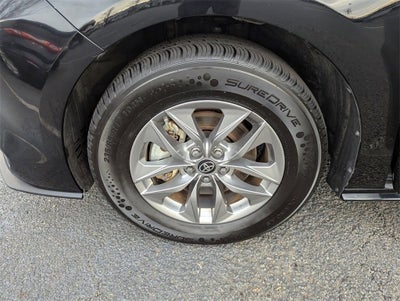 2024 Toyota Sienna LE