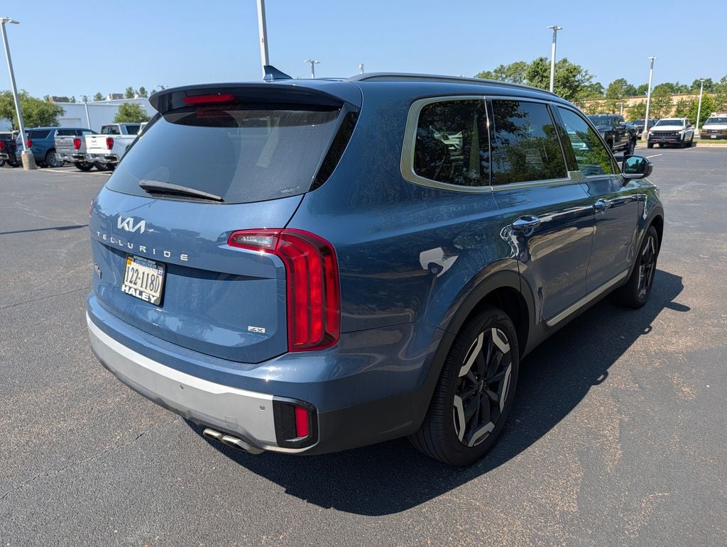 2023 Kia Telluride S