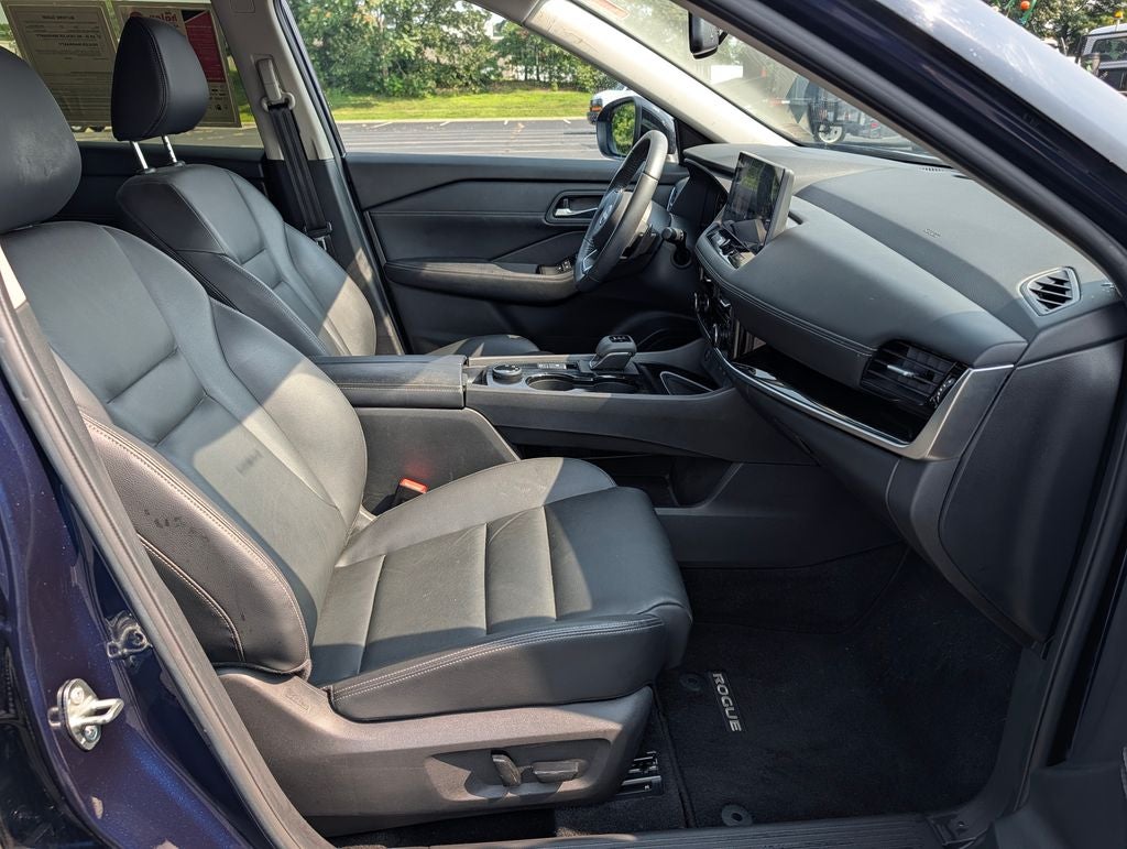 2024 Nissan Rogue SL