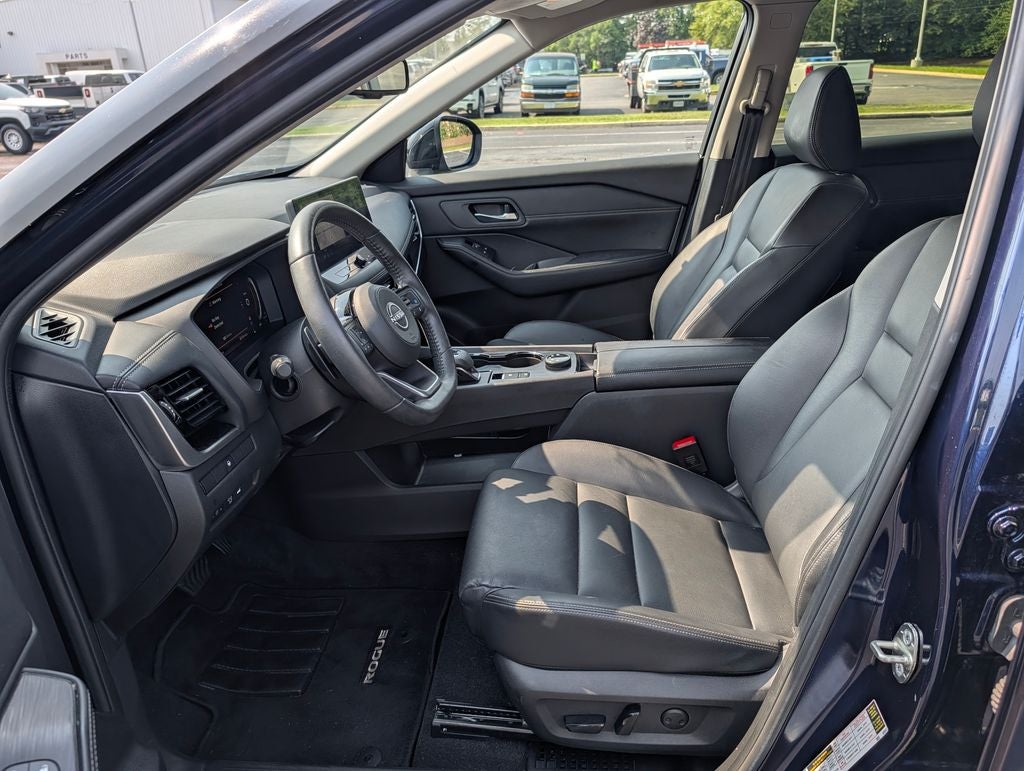 2024 Nissan Rogue SL