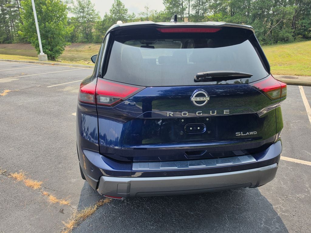 2024 Nissan Rogue SL