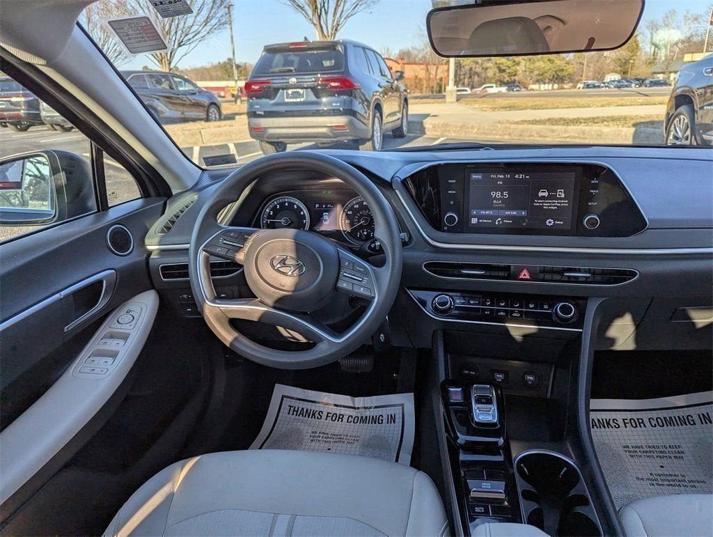 2023 Hyundai Sonata SE