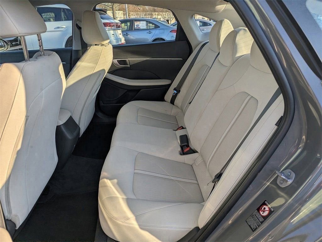 2023 Hyundai Sonata SE