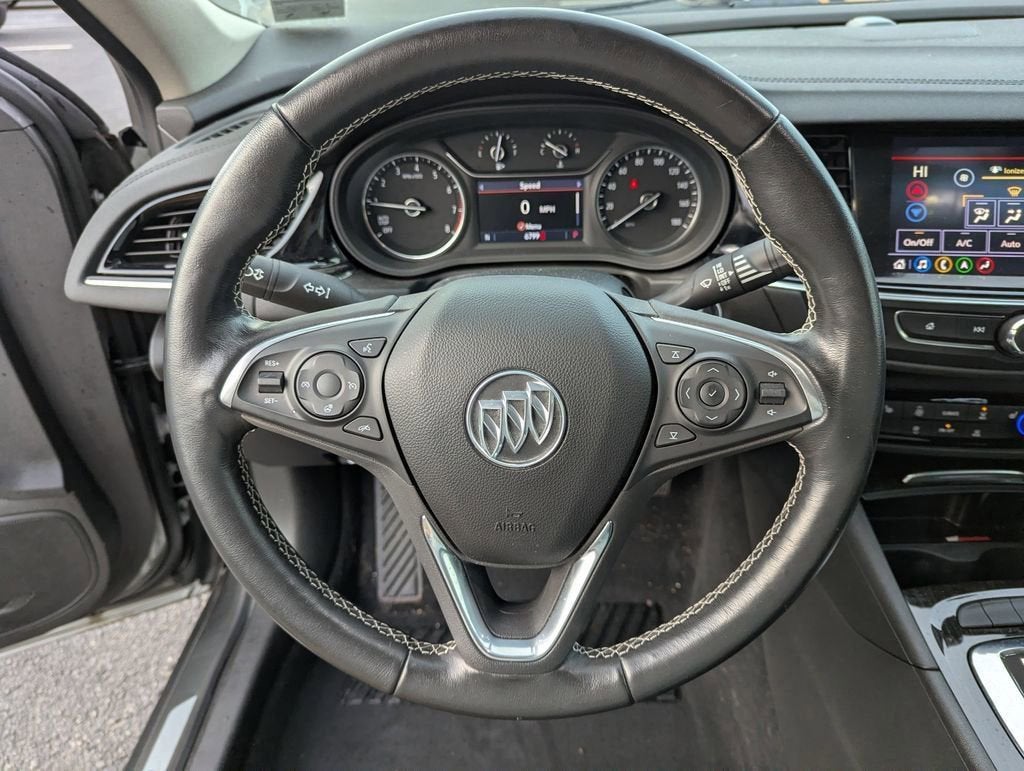 2019 Buick Regal Sportback Essence