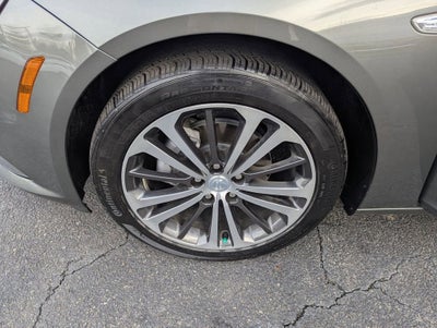 2019 Buick Regal Sportback Essence