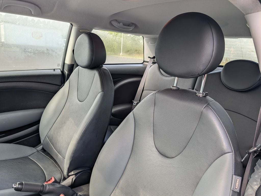 2010 MINI Cooper Base